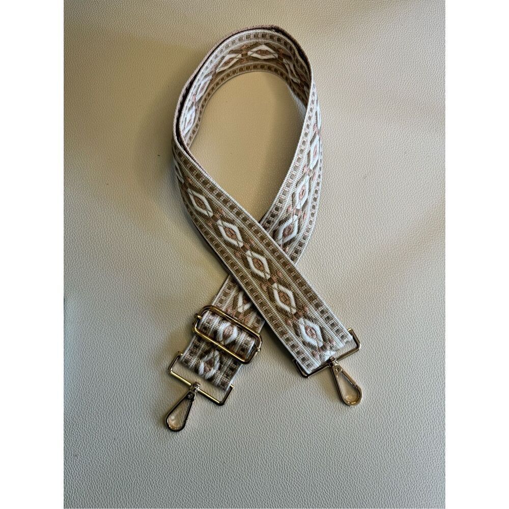 Stylish Tan Crossbody Bag Strap